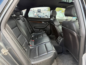 Audi A6 S-Line Exclusive ATM 3.0 TDI 165kW (7 фото из 7)
