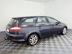 Ford Mondeo Ghia ATM 2.0 TDCi 96kW (3 фото из 7)