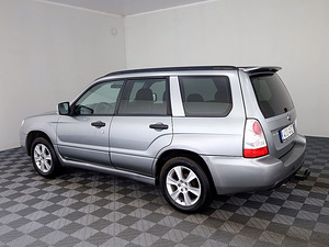 Subaru Forester Facelift AWD ATM 2.0 116kW (4 фото из 7)