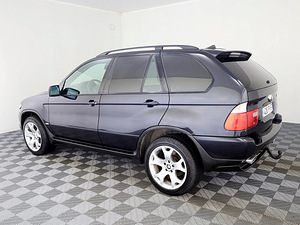 BMW X5 Sportpakett Facelift ATM 3.0 D 160kW (4 фото из 9)