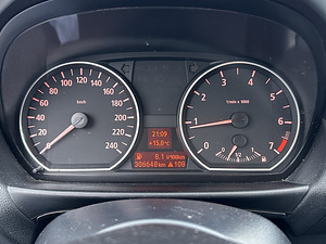 BMW 116i механика (10 фото из 10)