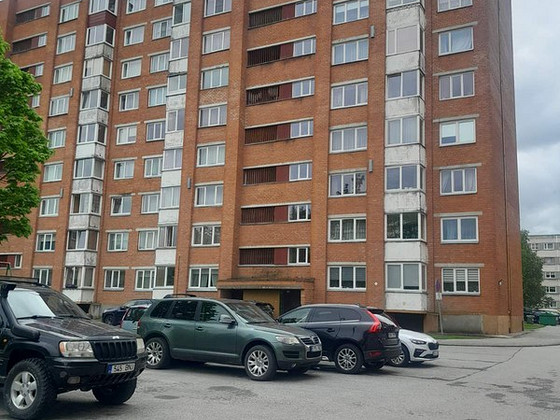 Maleva tn 10, Ahtme, Kohtla-Järve, Ida-Virumaa