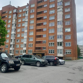 Maleva tn 10, Ahtme, Kohtla-Järve, Ida-Virumaa