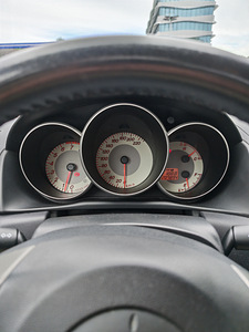 Mazda 3 (10 foto / 11)