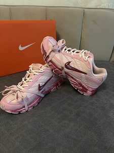 Nike initiator custom pink (1 foto / 5)