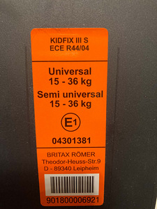 Автокресло Britax-Römer Kidfix III S (4 фото из 5)
