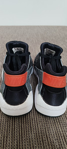 Tossud 40 Nike Air Huarache jalanõud (2 foto / 6)