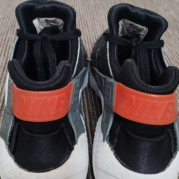Кроссовки Nike Air Huarache 40