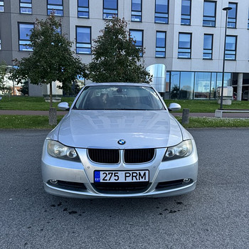BMW 320i 2006
