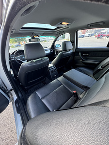BMW 320i 2006 (7 фото из 9)