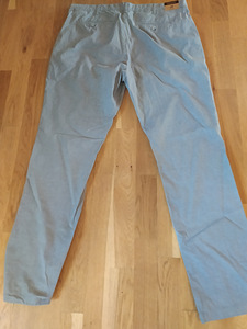 Брюки (3 фото из 7)