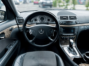 Mercedes-Benz W211 (S211) 320 CDI (7 фото из 14)