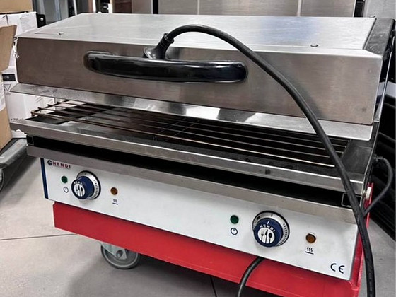 Hendi Salamander grill 600