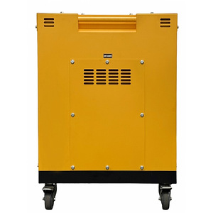 Мощный дизельный генератор 9.5kW (7 фото из 7)