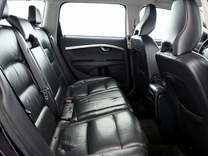 Volvo V70 Summum Facelift ATM 2.0 157kW (7 фото из 7)