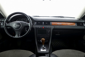 Audi Allroad Comfortline Quattro ATM 2.5 TDI 132kW (5 фото из 7)