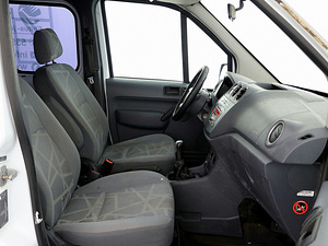 Ford Tourneo Connect Facelift 1.8 TDCi 66kW (6 фото из 7)