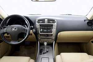 Lexus IS 250 Comfort ATM 2.5 153kW (5 фото из 8)