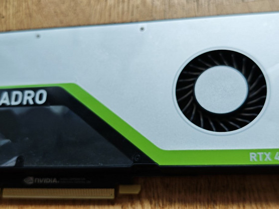 NVIDIA Quadro RTX 4000 8GB (~RTX 2070)