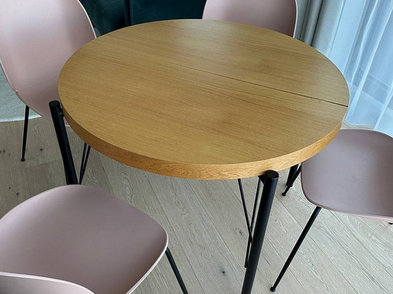 Pikendatav söögilaud