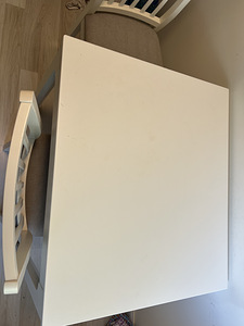 Обеденный стол IKEA EKEDALEN + 2 стула (4 фото из 6)