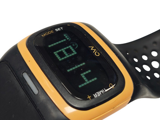 Spordikell MIO Alpha 2 + laadija