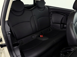 MINI Cooper S Clubman ATM 1.6 135kW (7 фото из 9)