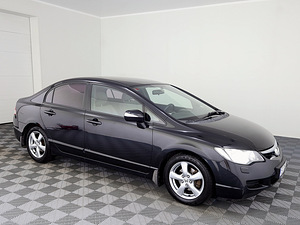 Honda Civic Elegance ATM 1.8 103kW (1 фото из 7)