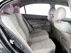 Honda Civic Elegance ATM 1.8 103kW (7 фото из 7)