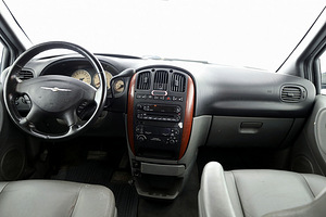 Chrysler Grand Voyager Stow N Go Luxury ATM 2.8 CRD 110kW (5 фото из 8)