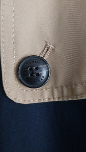 Müüa uus trench Tommy Hilfiger (5 foto / 7)
