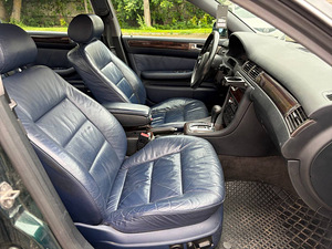 AUDI A6 (7 фото из 7)