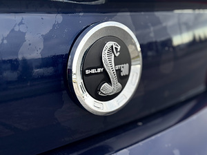 FORD MUSTANG (4 фото из 10)