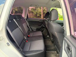 SUBARU FORESTER (7 фото из 8)