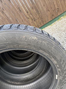 Nokian Hakkapeliitta 9 SUV 235/55/R18 (3 фото из 5)