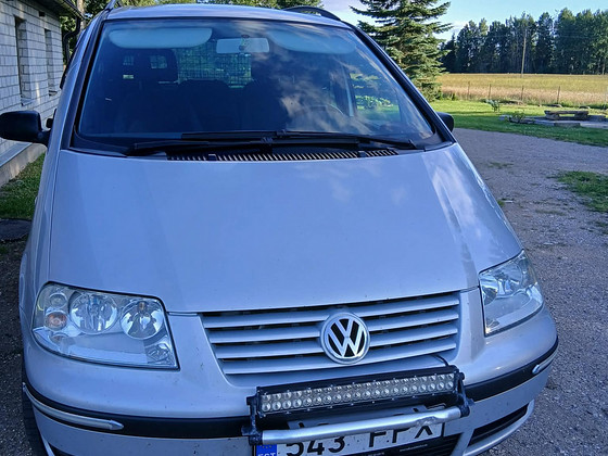 VW SHARAN