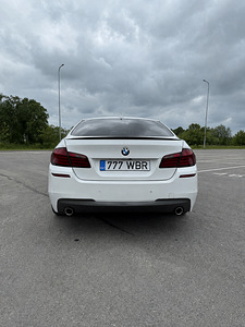 BMW 535xdrive (2 фото из 9)