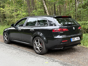 Alfa romeo 159 1750 TBI (4 foto / 10)