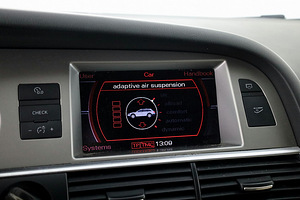 Audi A6 allroad Quattro S-Line ATM 3.0 TDI 171kW (8 фото из 8)