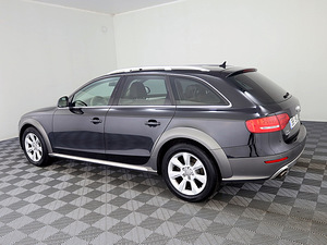 Audi A4 allroad Comfortline Quattro Facelift ATM 3.0 TDI 176kW (4 фото из 9)