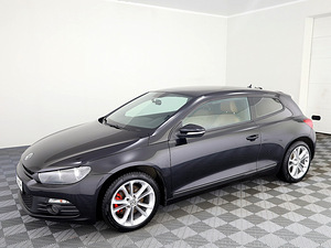 Volkswagen Scirocco Individual ATM 2.0 147kW (2 фото из 8)