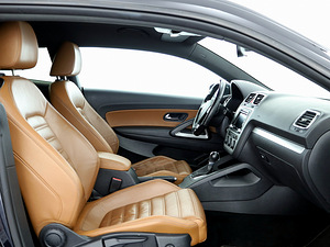 Volkswagen Scirocco Individual ATM 2.0 147kW (6 фото из 8)