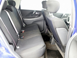 Suzuki Liana Comfort 4x4 1.6 78kW (7 фото из 7)