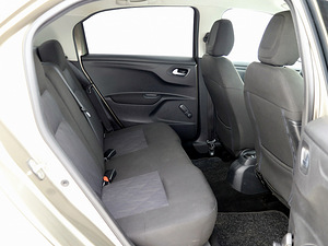 Citroen C-Elysee Elegance 1.2 53kW (7 фото из 7)