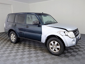 Mitsubishi Pajero Comfort 3.2 Di-D 118kW (1 фото из 8)