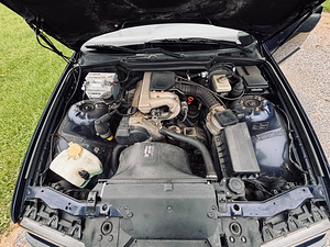 BMW 318i 1992 E36 (7 фото из 15)