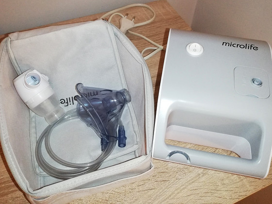 Kvaliteetne nebulisaator/inhallaator Microlife NEB-50B
