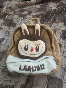 Seljakott Labubu (1 foto / 2)