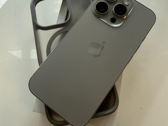iPhone 16 Pro 128GB