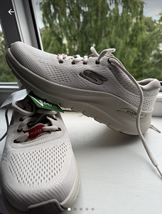 Skechers 44 (1 foto / 5)